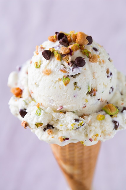 Cannoli Ice Cream | Easy Cooking Zone