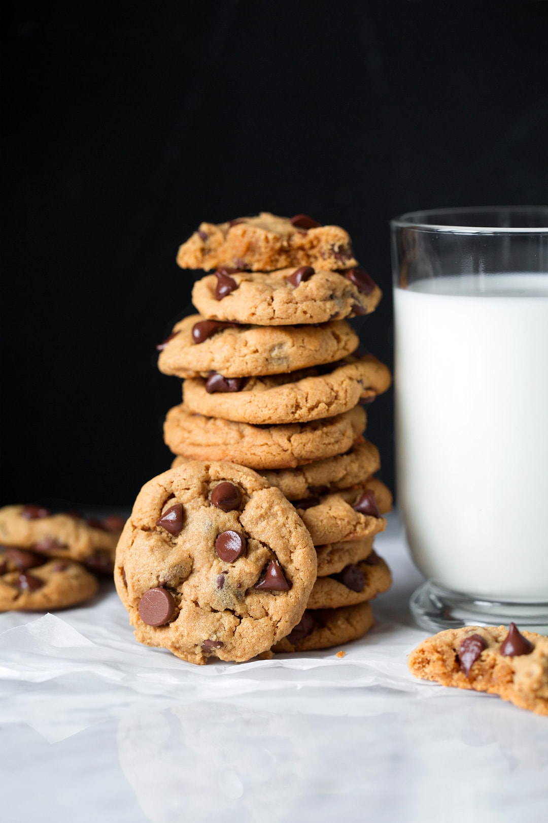 Flourless Peanut Butter Chocolate Chip Cookies