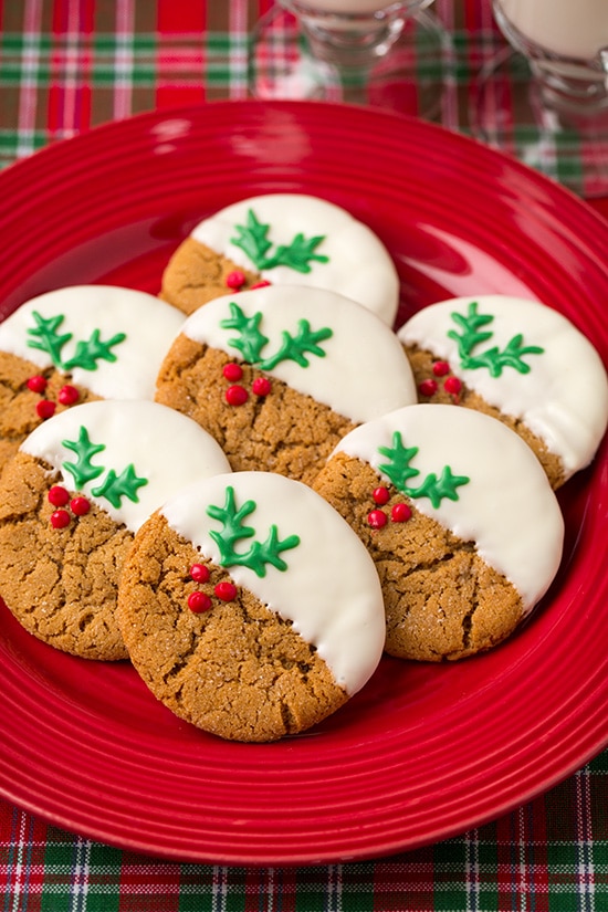 White Chocolate Dipped Ginger Cookies | Easy Cooking Zone