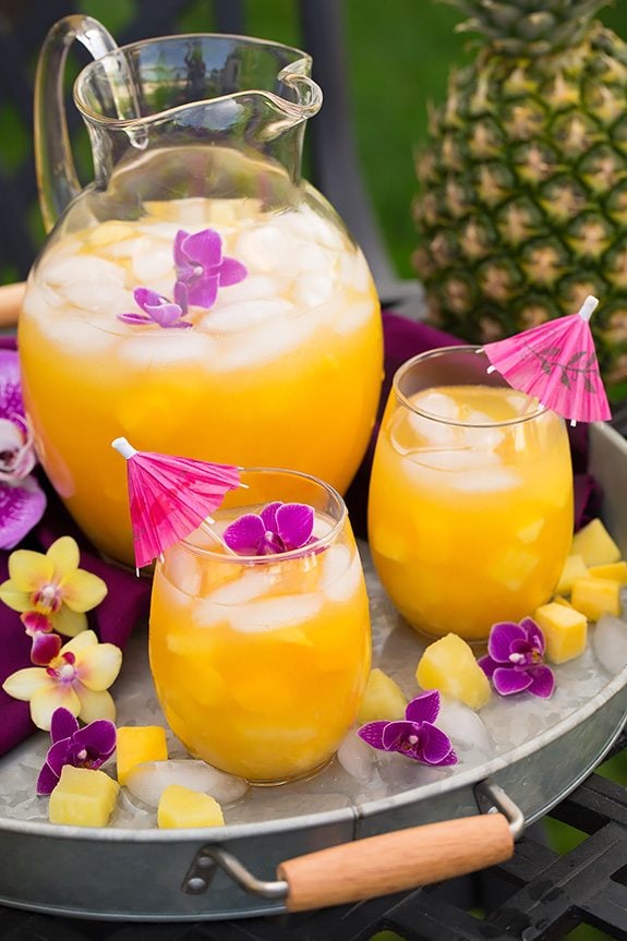 Pineapple Mango Lemonade | Easy Cooking Zone