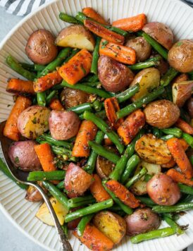 Garlic Herb Roasted Potatoes Carrots and Green Beans